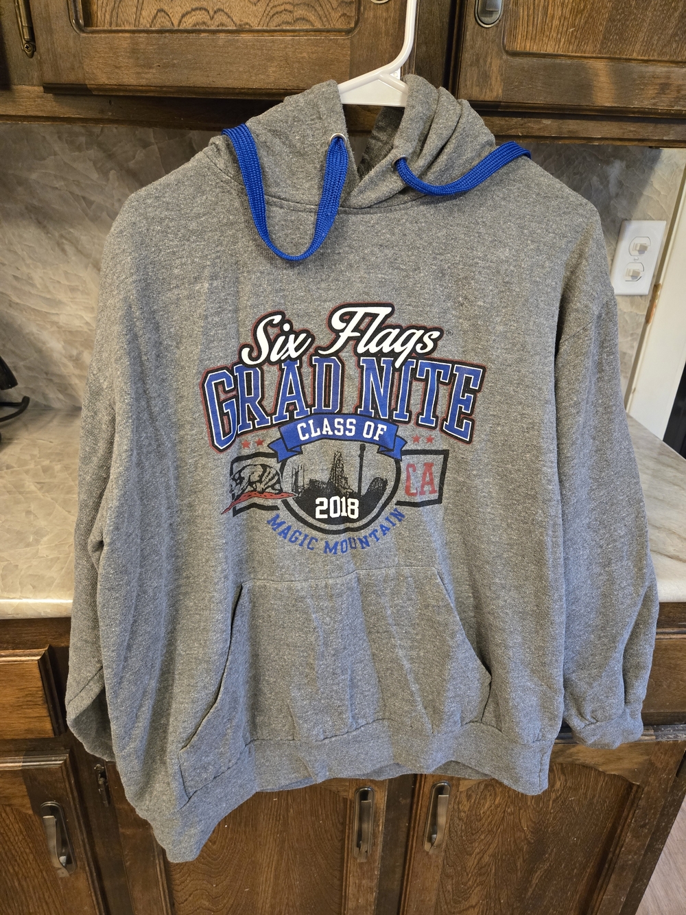 Official Six Flags Magic Mountain Grad Nite Hoodie - 2018